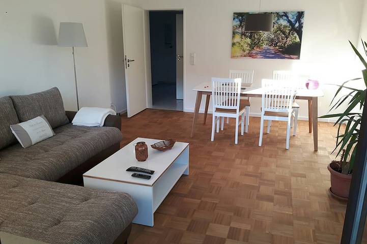 Ferienwohnung für 4 Personen, mit Balkon in Kaarst