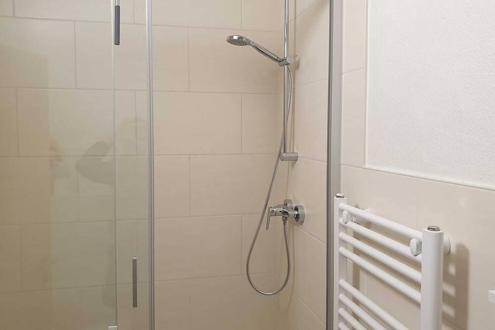 Doppelzimmer - Pension Pizzeria Verona in Großräschen, Lausitzer Seenland