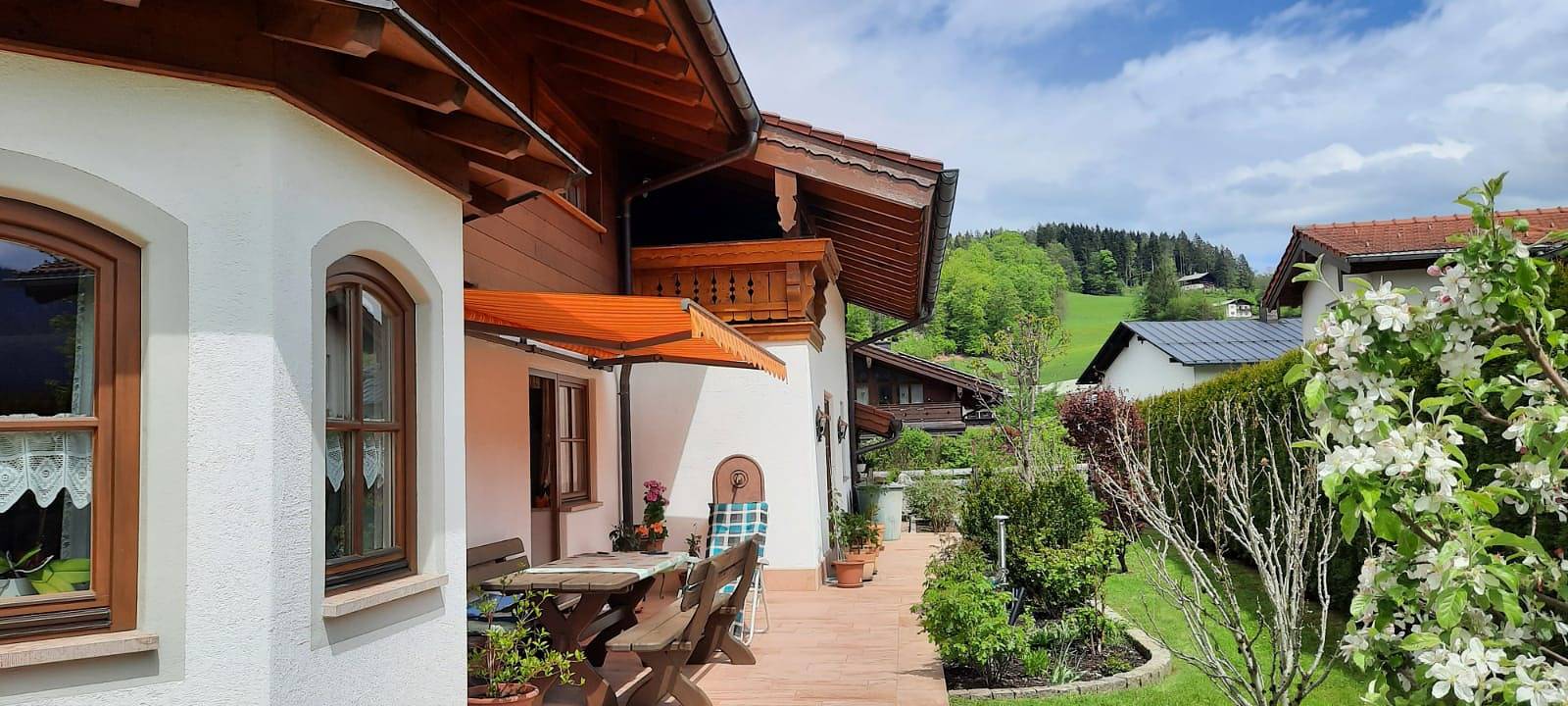 Ganze Ferienwohnung, Ferienwohnung Michaela - Ferienwohnung für 1 - 2 Pers., Wohnzimmer, Schlafzimmer, Küche, Du/Wc, Balkon in Stanggaß, Bischofswiesen