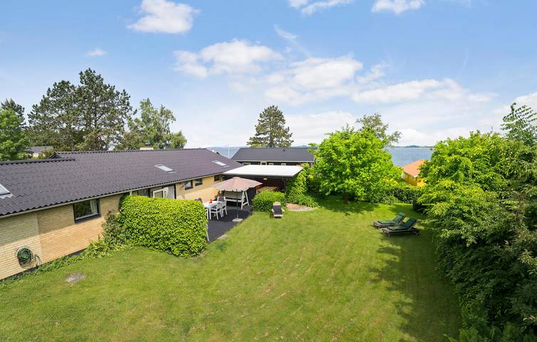 Ferienhaus für 6 Personen, mit Terrasse und Garten sowie Ausblick in Mesinge - 3