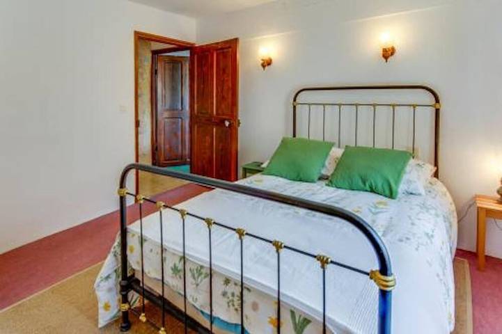 Location de vacances pour 6 personnes, avec jardin à Uchaux - 4