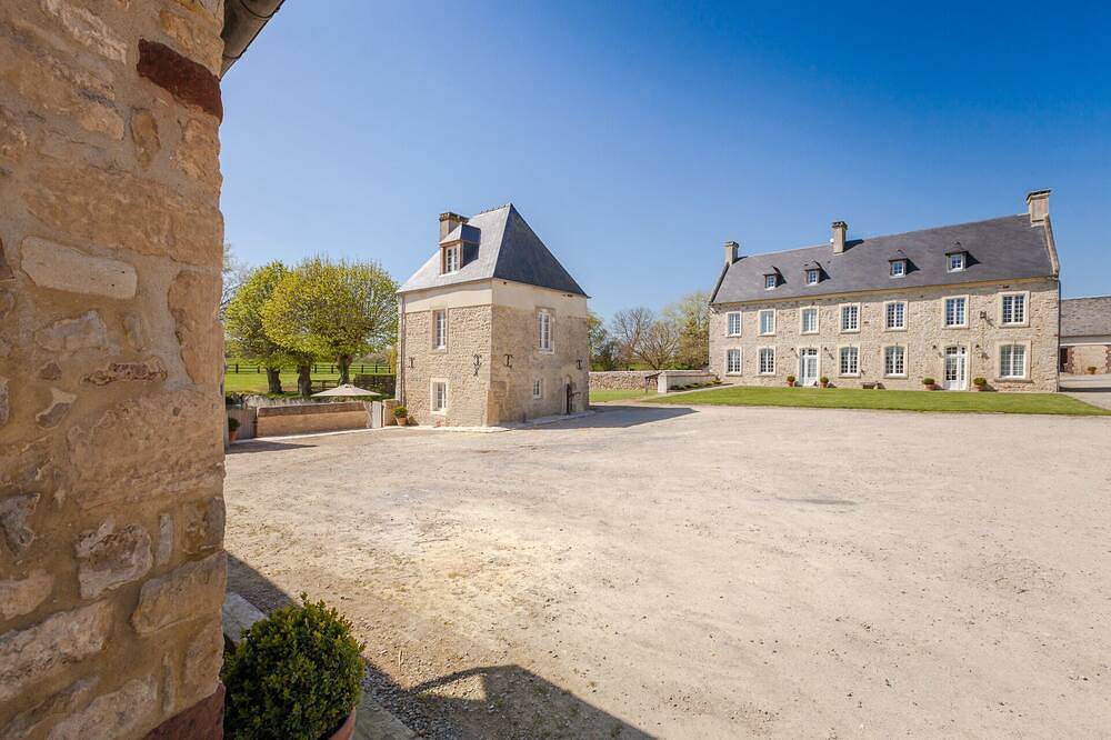 Luxury guesthouse in Vouilly, Bayeux region