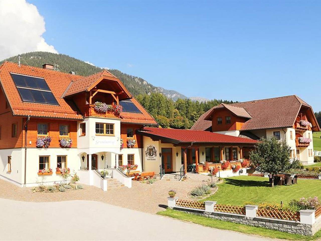 Grundnerhof - Doppelzimmer mit Dusche, Wc in Haus, Schladming-Dachstein