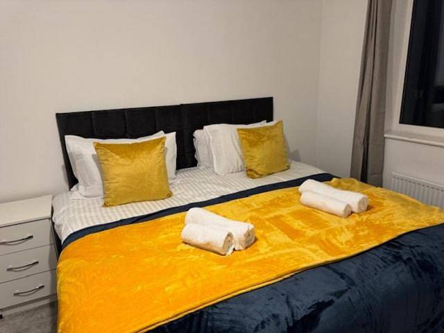 Location de vacances pour 12 personnes, avec jardin à Corby - 2