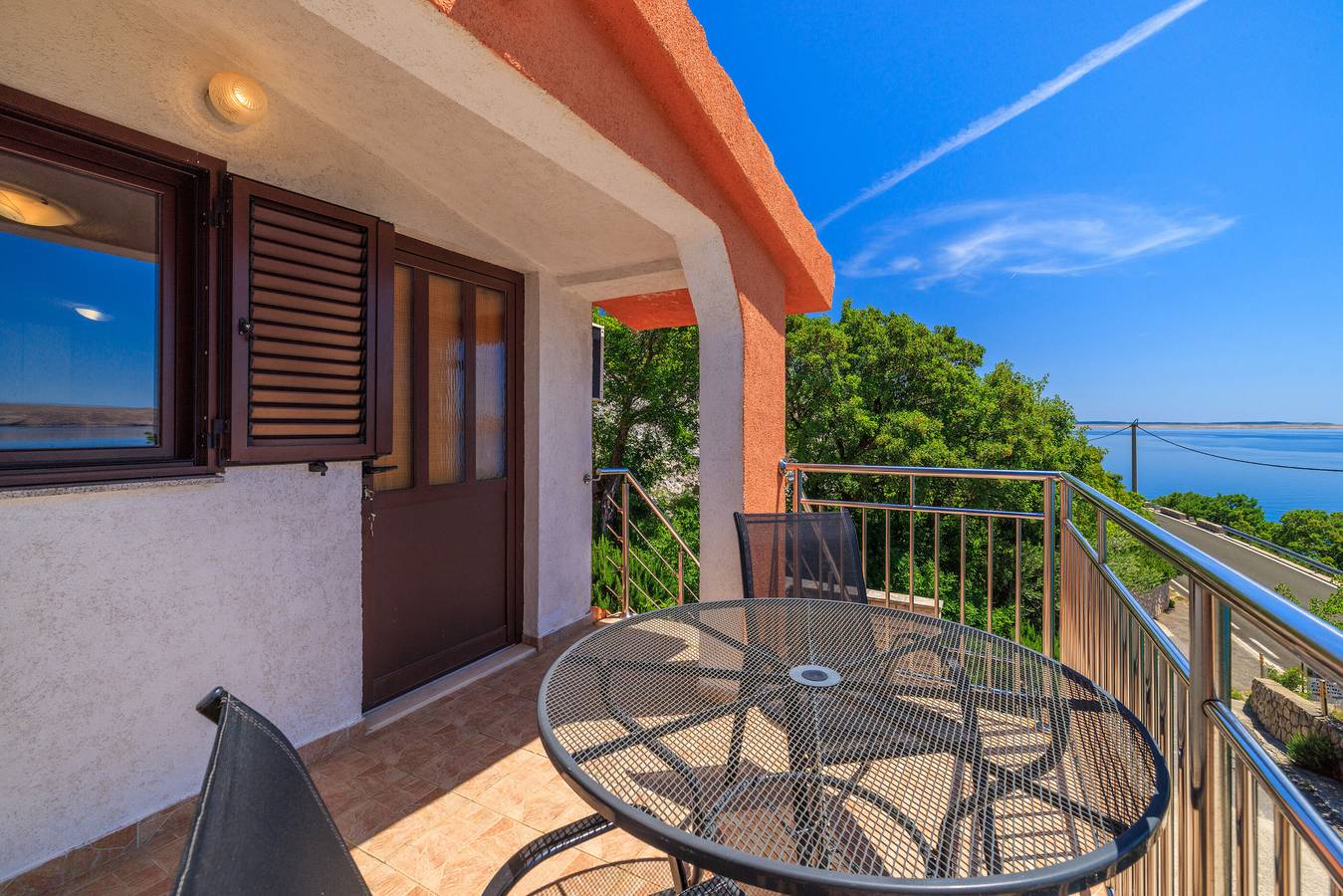 Ganzes Studio, Apartments Jase in Lukovo Šugarje, Naturpark Velebit