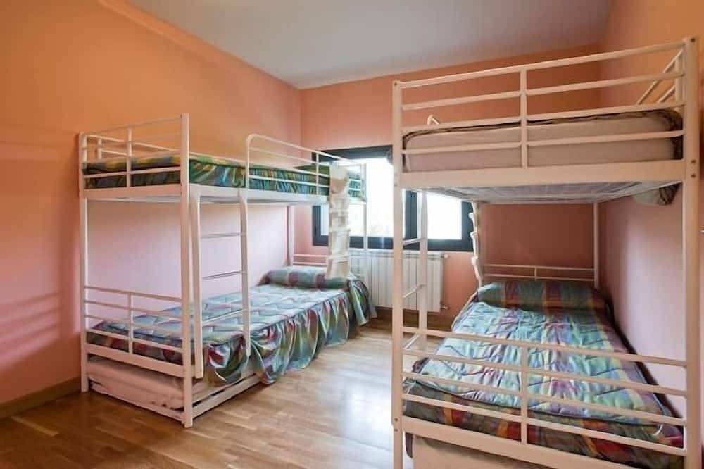 Great Ecotone House for 12 people in Peguerinos, Ávila Region