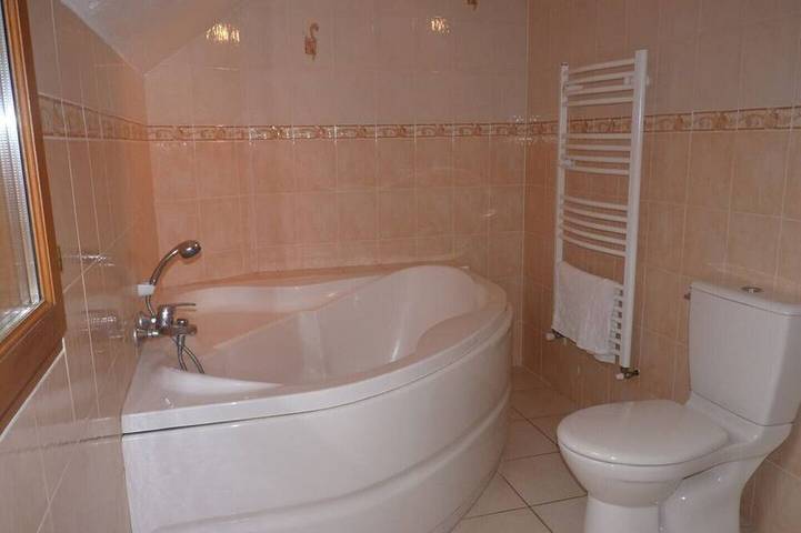 Location de vacances pour 6 personnes, avec jardin à Saint-Hilaire (Isère) - 3