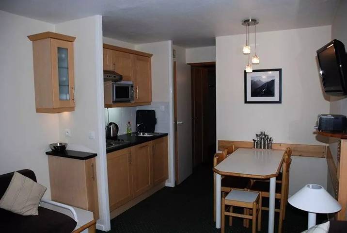 Gîte pour 5 personnes, avec balcon et vue dans Office de Tourisme de l'Alpe d'Huez - 3