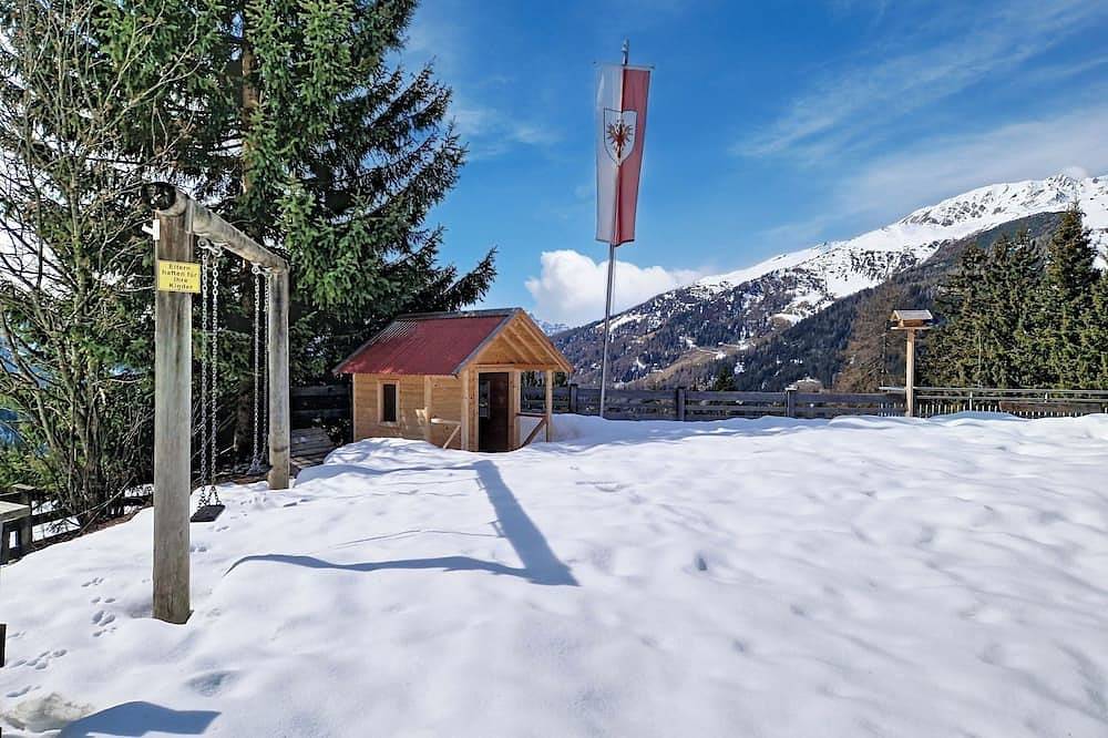 Ganze Wohnung, Naviser Hütte in Tuxer Alpen, Navis