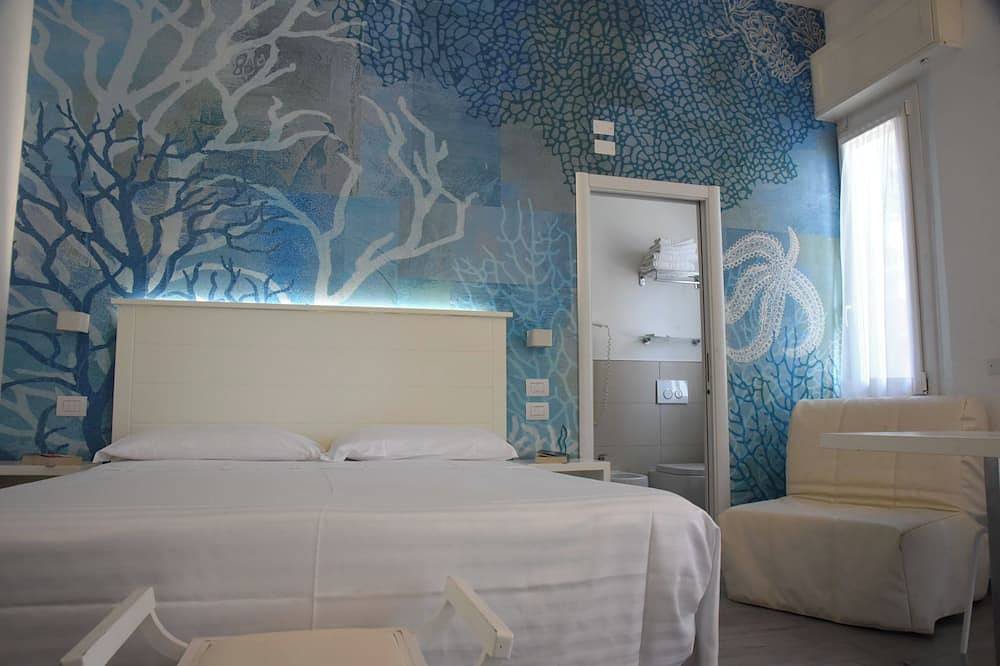 Apartamento entero, Concha: Habitación doble con zona de cocina in Igea Marina, Bellaria-Igea Marina