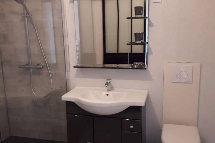 Gîte pour 2 personnes, avec piscine et jardin, animaux acceptés à Saint-Hilaire-la-Palud - 3