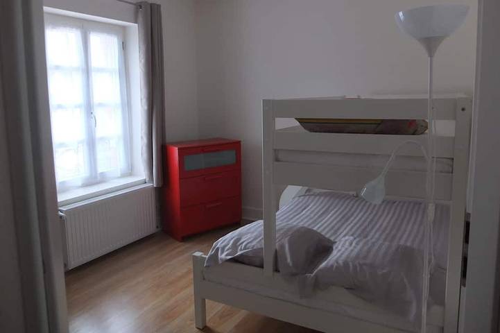 Gîte pour 7 personnes, avec jardin et balcon à Neuvy-sur-Barangeon - 3