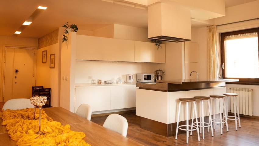 Last minute apartment voor 9 personen, met Balkon in Rome