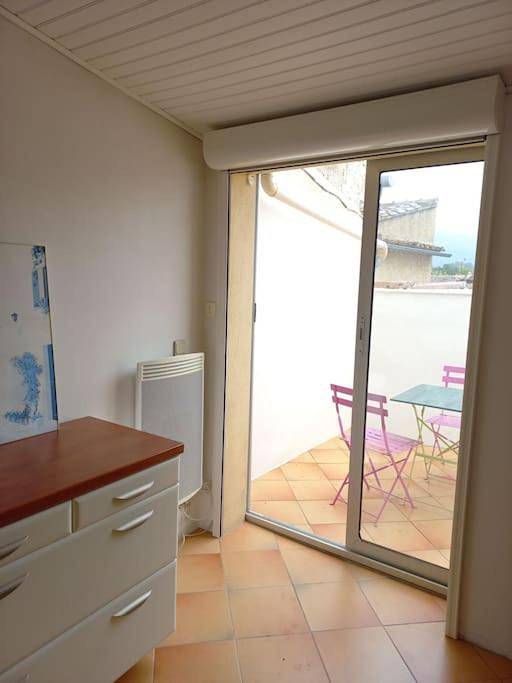 Ferienhaus für 4 Personen, mit Ausblick und Terrasse, mit Haustier in Bédoin - 4