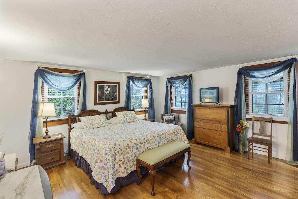 Blattsaison Kommt! 3 Wochennächte ~ 400 Usd (exkl. Weihnachten) ~ All In! in Macon County