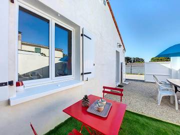 Gîte pour 4 personnes, avec jardin et terrasse à Les Mathes