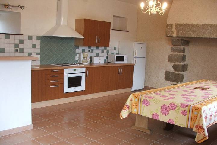 Gîte pour 8 personnes, avec terrasse à Pédernec - 3