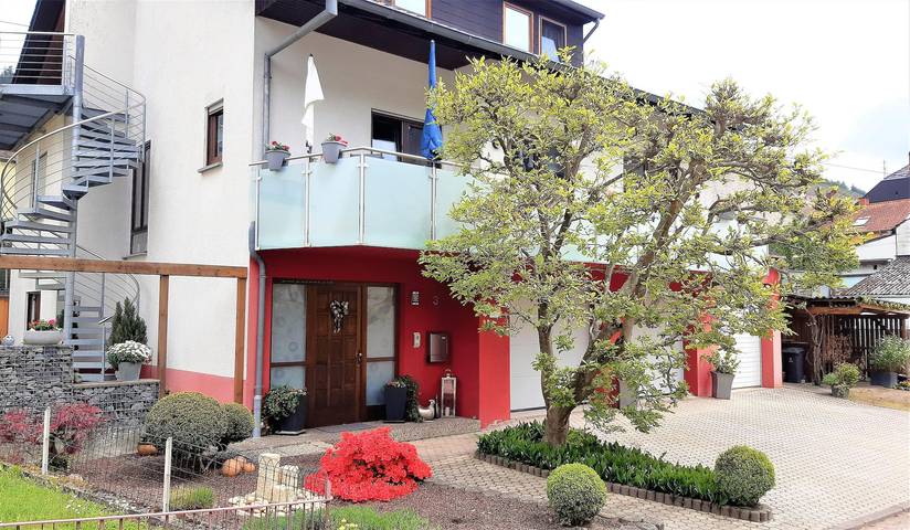 Ferienwohnung für 2 Personen, mit Balkon und Terrasse