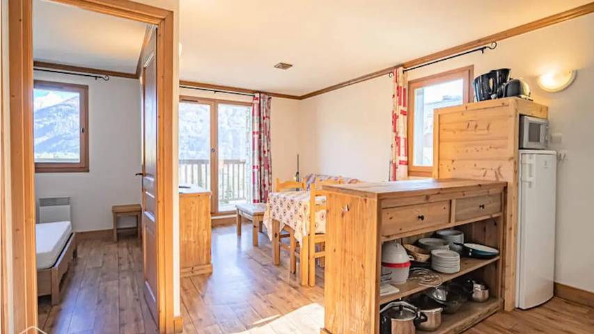 Chalet pour 7 personnes, avec balcon à Aussois