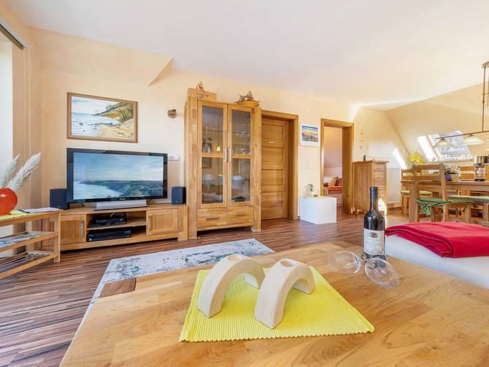 Ferienwohnung für 7 Personen, mit Balkon und Ausblick, kinderfreundlich in Schaprode - 2