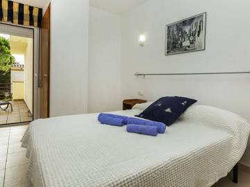 Holiday Rental for 6 People in Llanca, Costa Brava, Photo 3