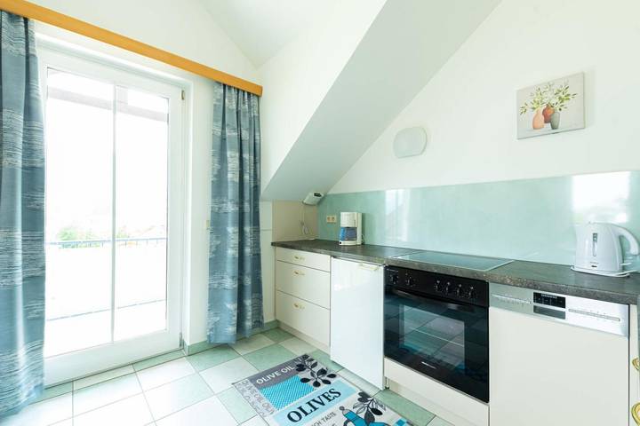 Ferienwohnung für 2 Personen, mit Seeblick und Garten in Naturarena Kärnten - 4