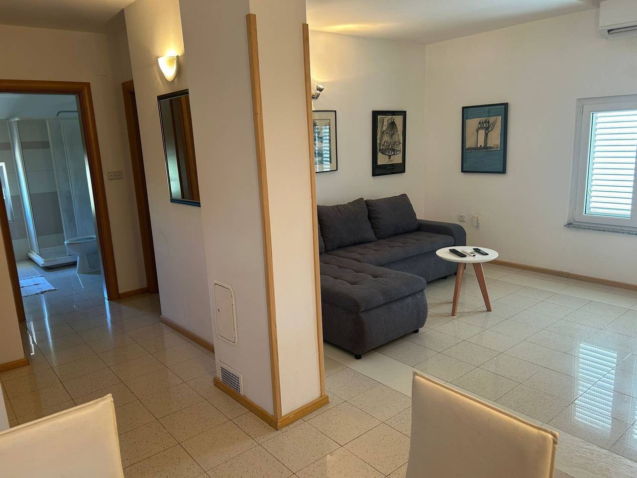 Ganze Wohnung, Pasman' Wohnung mit Blick aufs Wasser in Nevidane, Pasman