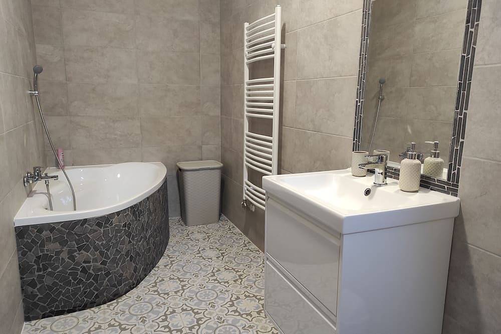 Cozy garden city atmosphere 10 minutes from Budapest in Großturwall, Érdi járás