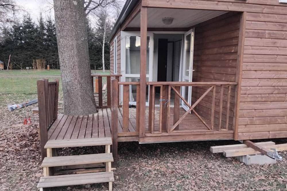 Mobil-home accueillant animaux - 4 pers. in Sauxillanges, Parc Naturel Régional Livradois-Forez