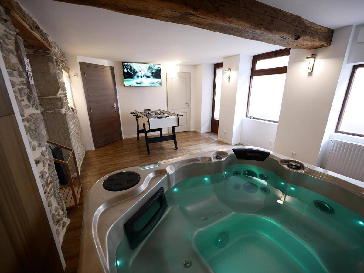 Appartement entier, Gîte de Crémieu in Crémieu, Région de La Tour-du-Pin