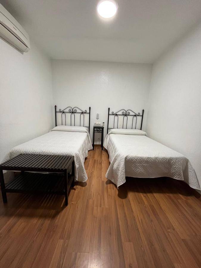 Hôtel pour 2 personnes, avec terrasse, animaux acceptés à Abarán - 2