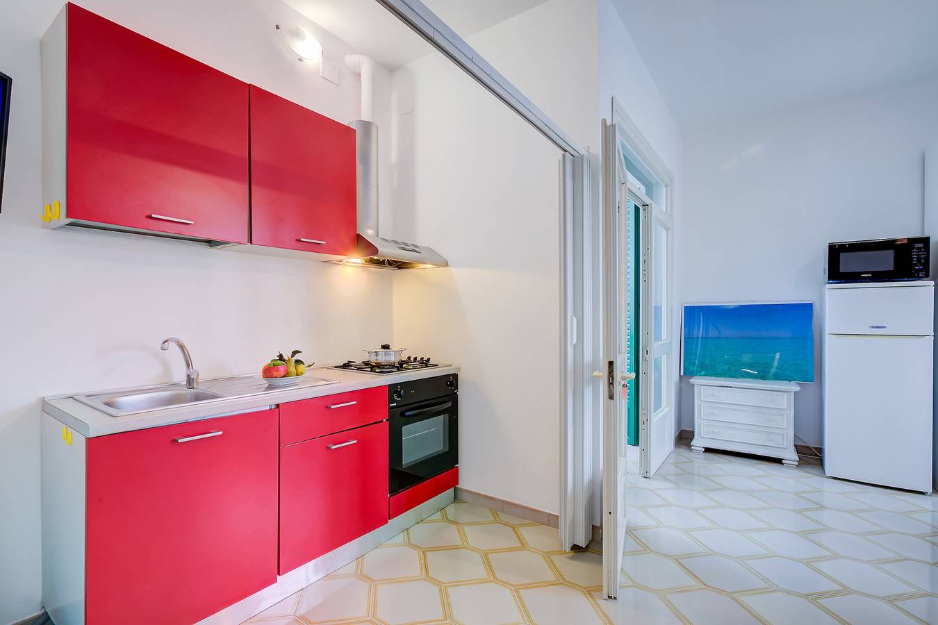 Ganze Wohnung, Monolocale del Mare 400 meters from beach in Porto Cesareo, Golf von Tarent