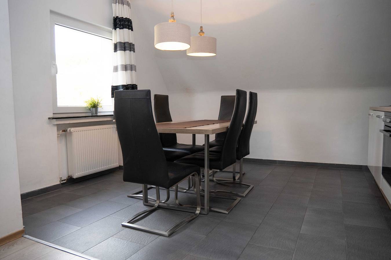 Ganze Wohnung, 'Villa Nordhang - Apartment 9' mit Bergblick und Wlan in Winterberg, Hochsauerlandkreis