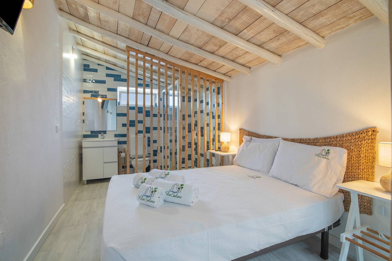 Ferienhaus 'Vila Salero 4' mit Gemeinschaftspool, Wlan und Klimaanlage in Moncarapacho, Parque Natural da Ria Formosa