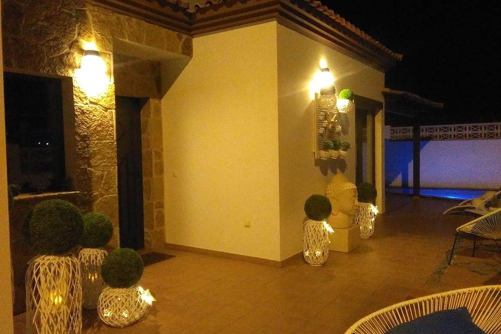 Casa Mararia. <br>Tranquilidad Absoluta, Ubicación Cómoda Y Céntrica. in Gran Tarajal, Fuerteventura