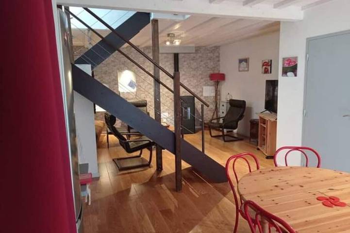 Location de vacances pour 6 personnes dans Beyrède-Jumet