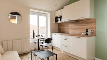 Appartement De Vacances pour 2 Personnes dans Villeurbanne, Rhône, Photo 2