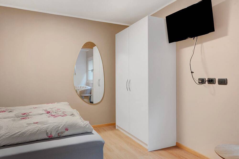 Geheel appartement, Appartement 'Heidi' met gemeenschappelijke tuin en wifi in Deutschnofen, Eggental