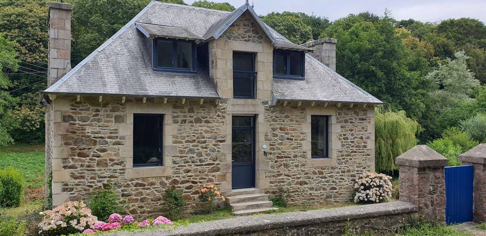 Location de vacances pour 6 personnes, avec Terrasse et Jardin à Saint-Quay-Perros