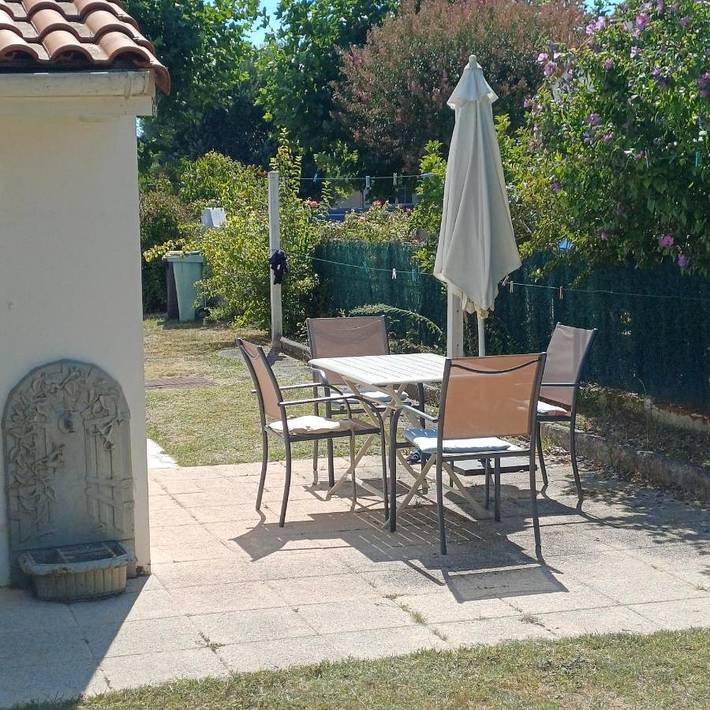 Gîte pour 2 personnes, avec terrasse et jardin à Saint-Sulpice-de-Royan - 2