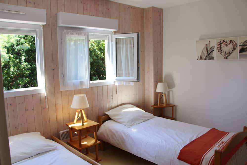 200m from the beach: Charming fully-equipped house with sunny terrace in Lège-Cap-Ferret, Arcachon und Umgebung