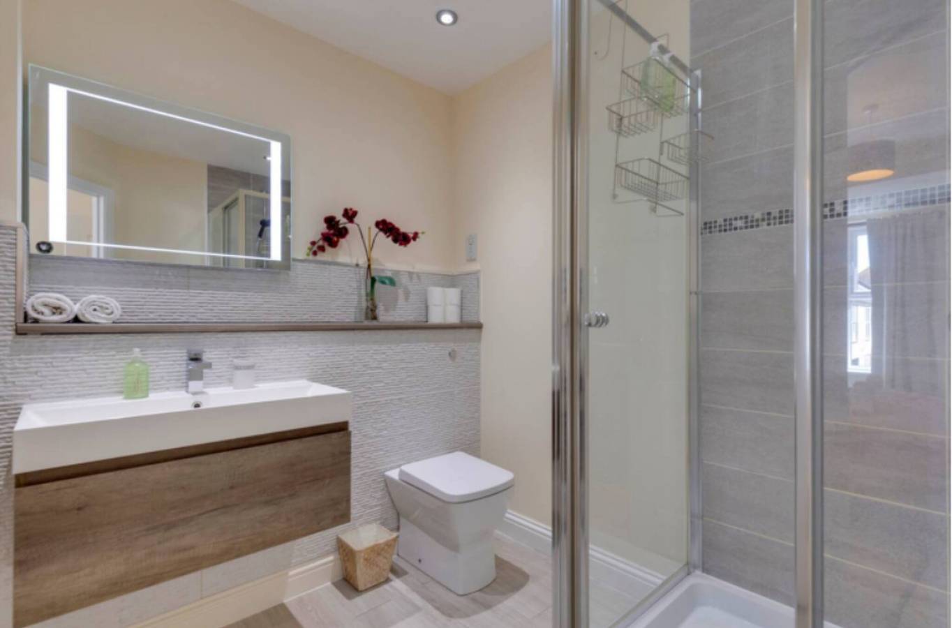 Moderni alloggi per lavoro e vacanze a Cambridge in Orchard Park (Cambridgeshire), Cambridgeshire