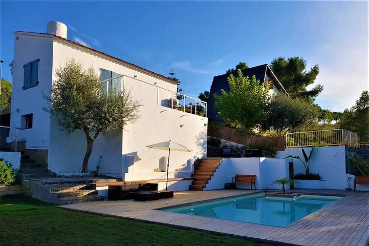 Villa pour 8 personnes, avec terrasse et jardin, animaux acceptés - 1