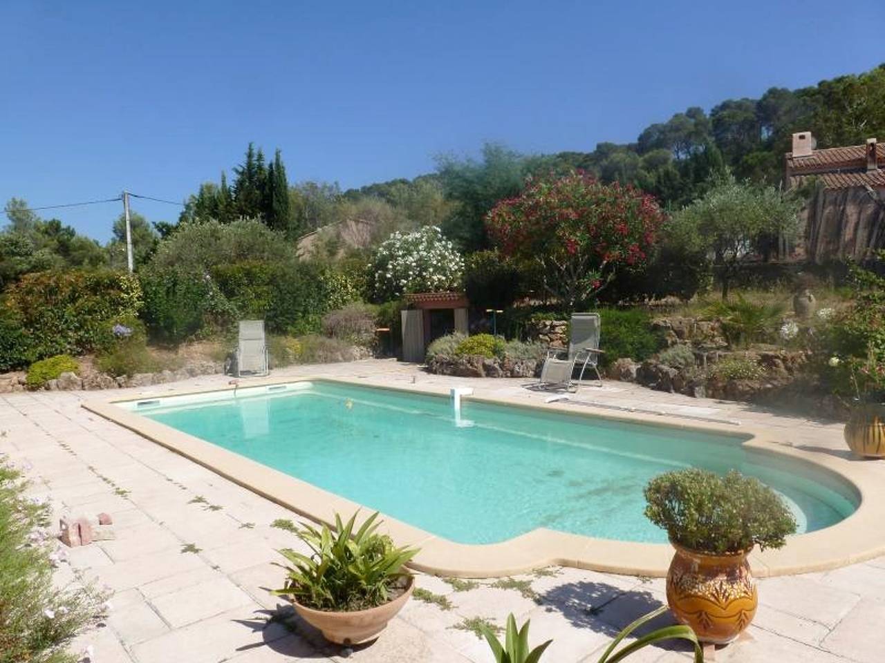Estudio entero, Encantador estudio en Pierrefeu-du-Var, 20 m², piscina compartida in Pierrefeu-du-Var, Region de Toulon