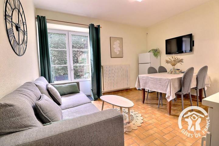 Gîte pour 2 personnes, avec piscine et jardin à Saint-Méloir-des-Ondes - 3