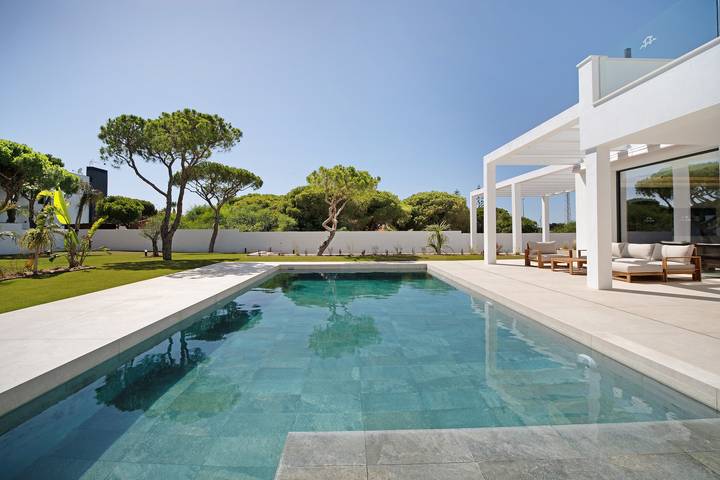 Villa for 8 people, with balcony, with pets - 1