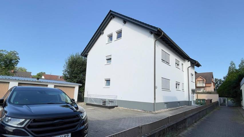 Ferienwohnung für 4 Personen, mit Terrasse und Garten sowie Ausblick in Rastatt