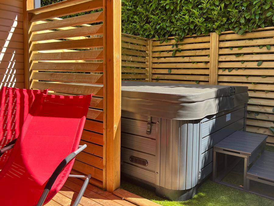 Camping Vallée de L'Indre - Mobilheim 4 personen - Mobilheim Premium "Spa" 4 pers clim 2 ch in Montbazon, Tours und Umgebung