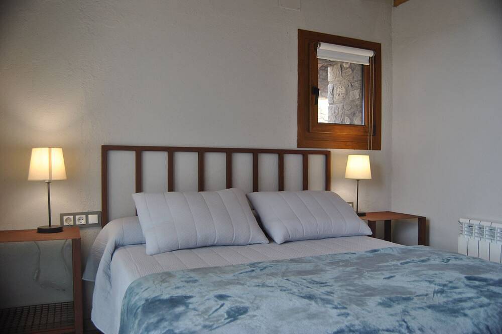 Cottage in the mountains. Cozy rural accommodation in Cerdanya. Viewspyrenees. in Das, Catalan Pyrenees
