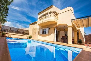 Ferienhaus für 5 Personen, mit Whirlpool und Pool, mit Haustier in Cala Mendia